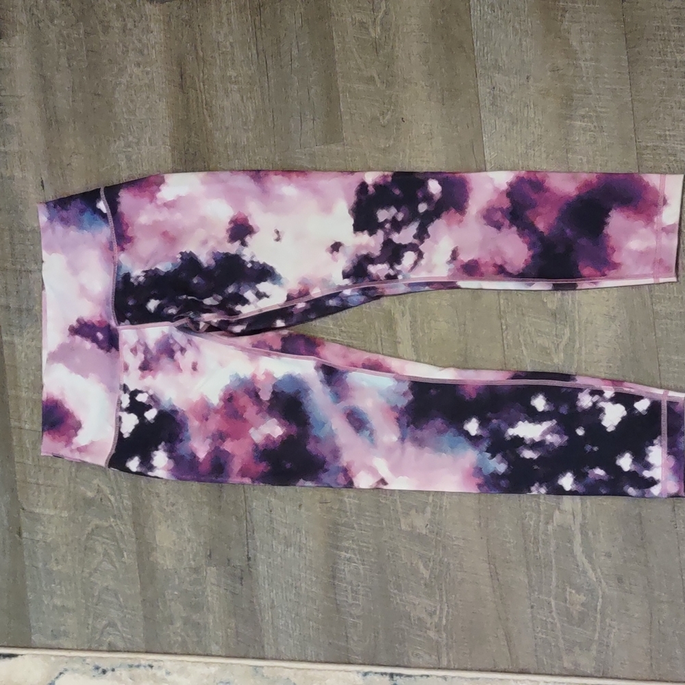 Lululemon Blooming Pixie Leggings - image 2